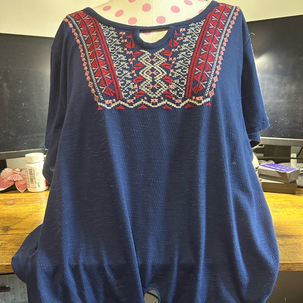 Woman’s boho top size 2x